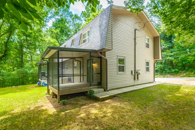 $1,400 | 7710 Short Tail Springs Road, Unit B, Harrison, TN 37341