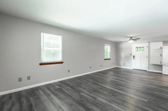 $1,400 | 7710 Short Tail Springs Road, Unit B, Harrison, TN 37341