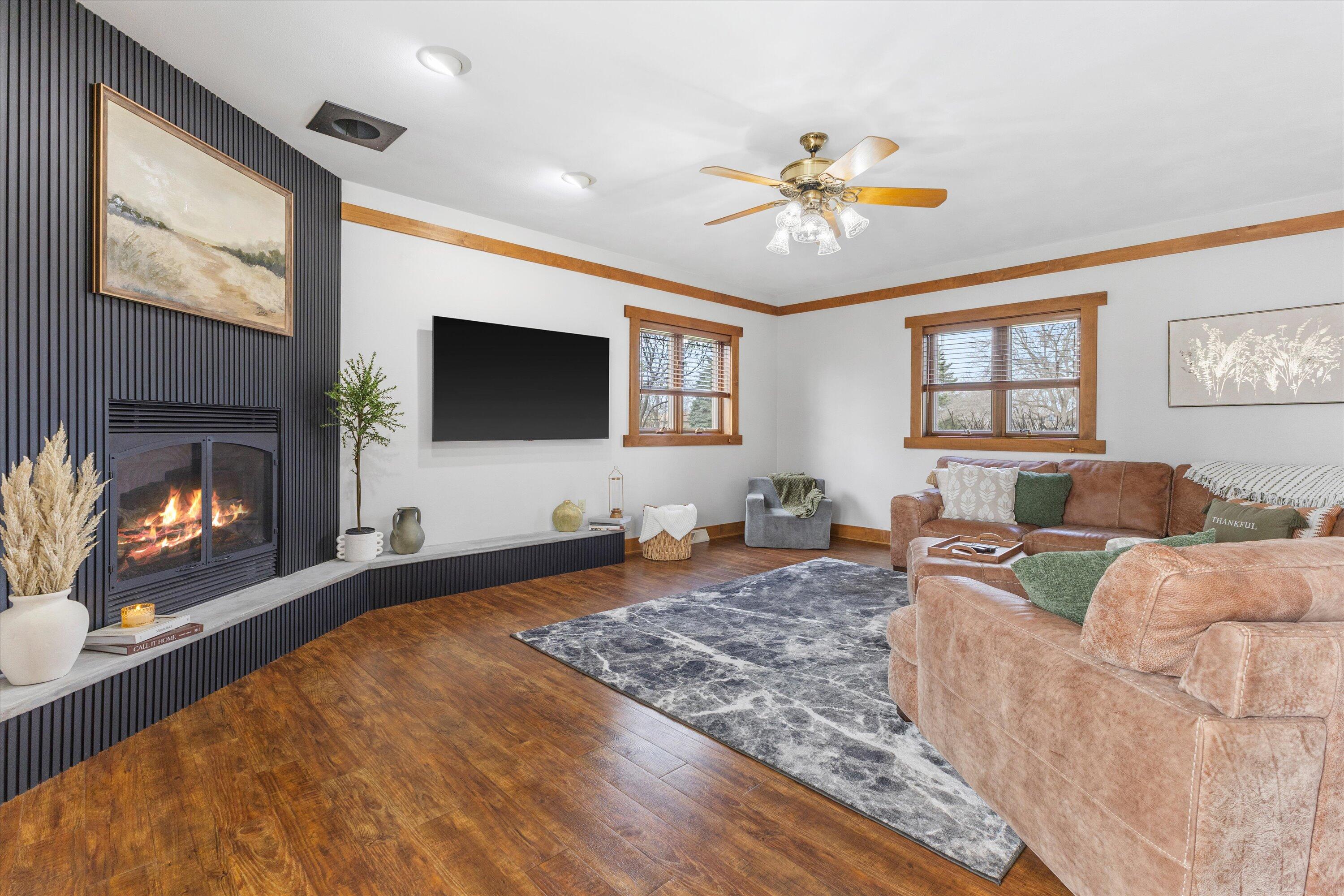 26041 Deer Ridge Trail Norway, WI 53185 - Photo 14 of 58 Family Room