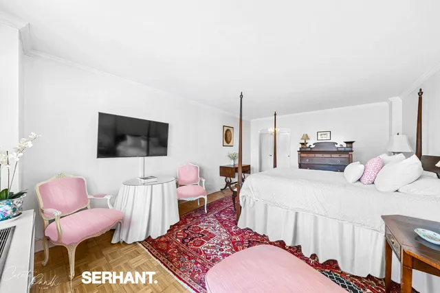 $1,950,000 | 132 East 35th Street, Unit 16H | Murray Hill