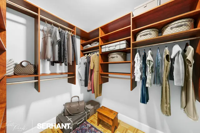 $1,950,000 | 132 East 35th Street, Unit 16H | Murray Hill