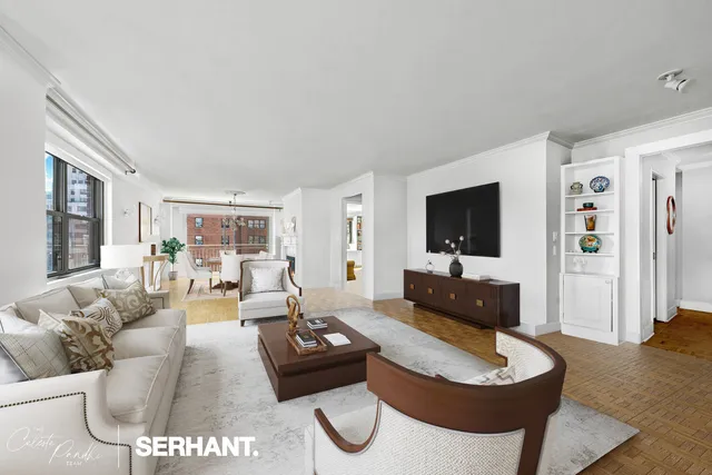 $1,950,000 | 132 East 35th Street, Unit 16H | Murray Hill
