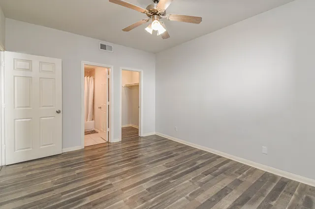 $1,550 | 6289 Wilcrest Drive, Unit 5203, Houston, TX 77072