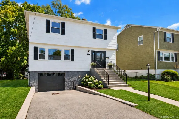 $1,100,000 | 213 Florence Street, Mamaroneck, NY 10543