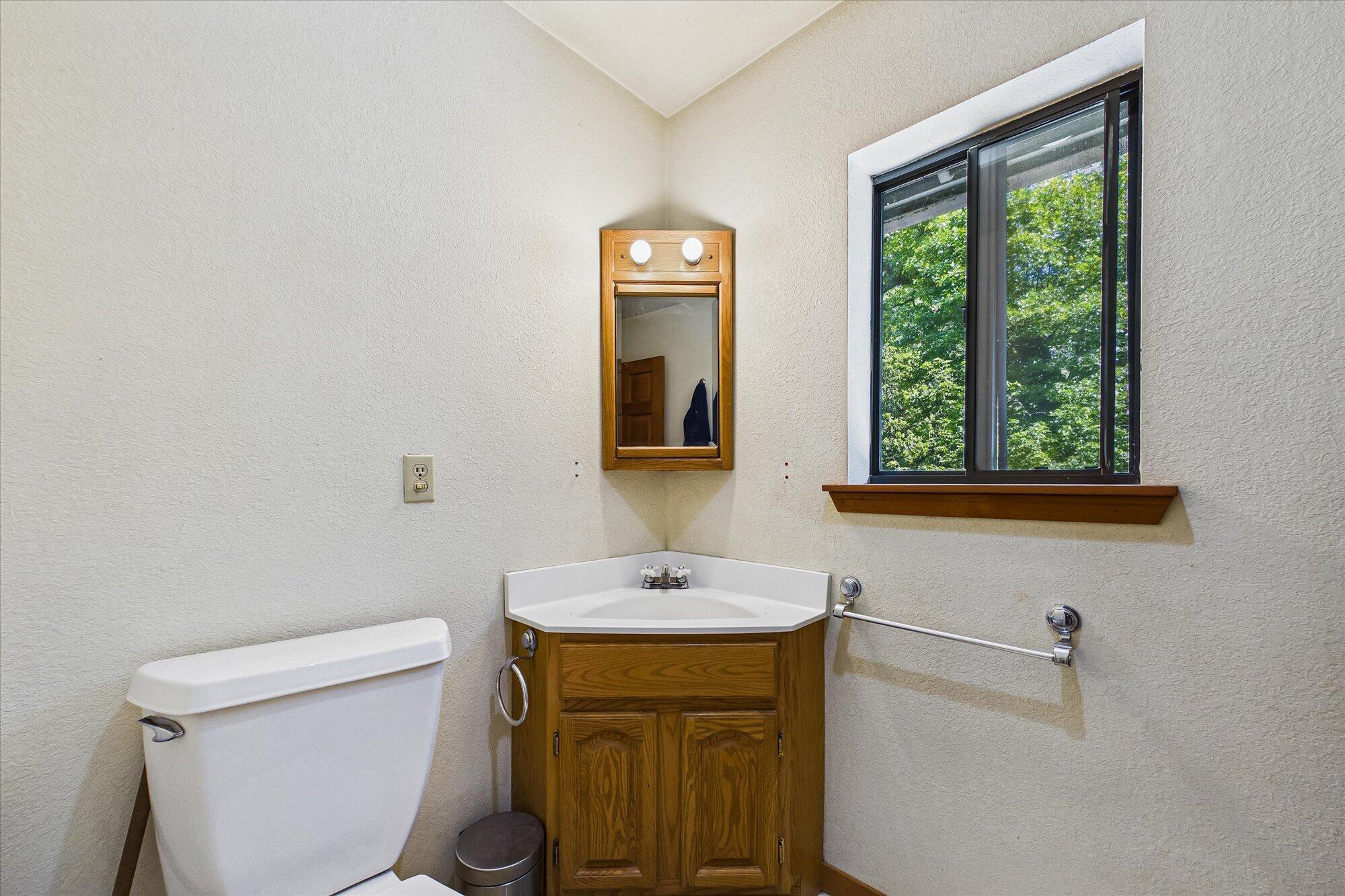 3450 Laytonville Dos Rios Road Laytonville, CA 95454 - Photo 18 of 98