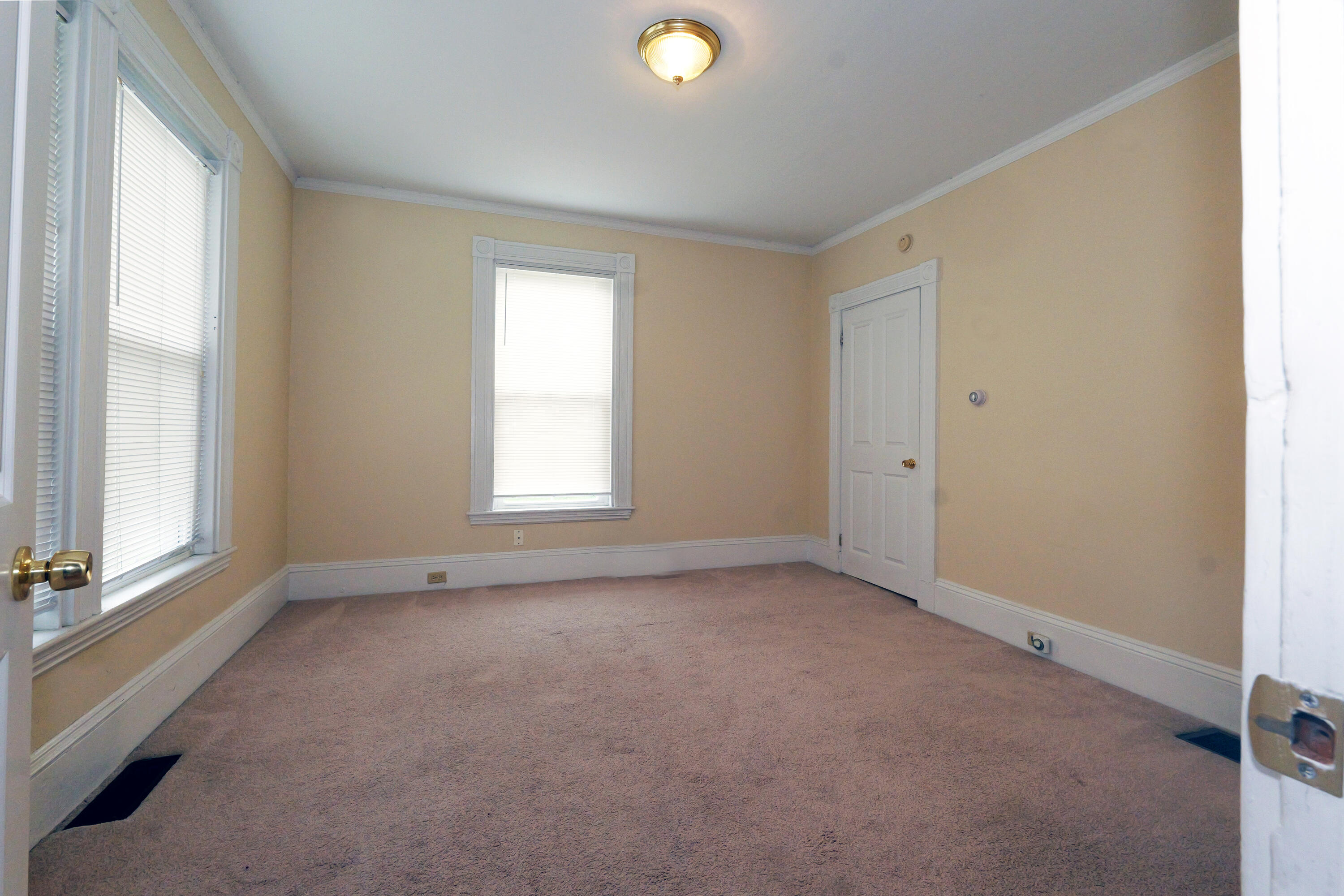 60 West Street Bangor, ME 04401 - Photo 20 of 40 Bedroom_2