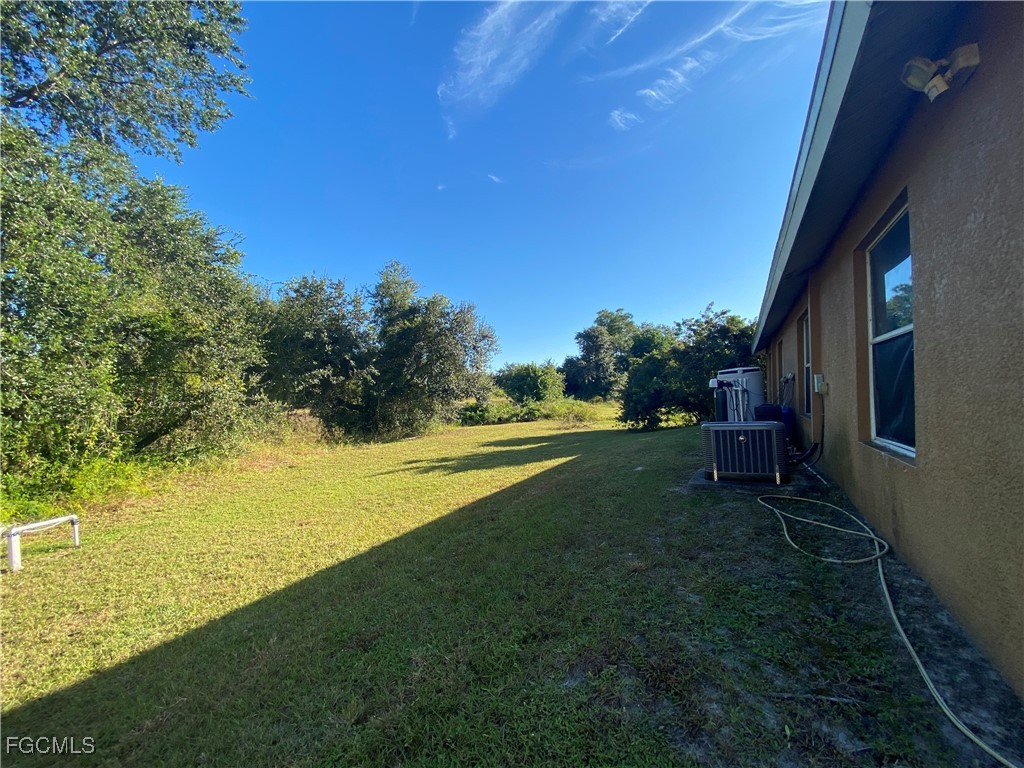 4622 15th Street Southwest Lehigh Acres, FL 33973 - Photo 15 of 15 a view of outdoor space and yard