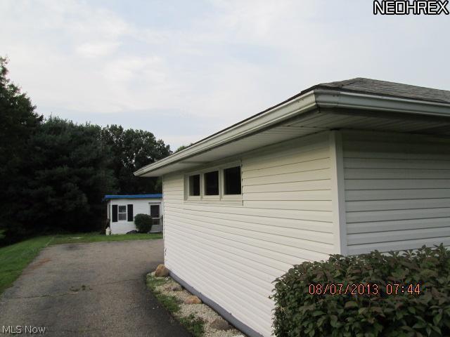 595 Center Road New Franklin, OH 44319 - Photo 2 of 15