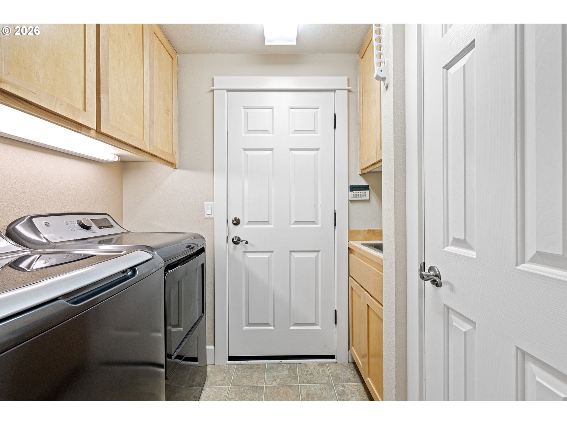 3368 Bentley Avenue Eugene, OR 97405 - Photo 20 of 48