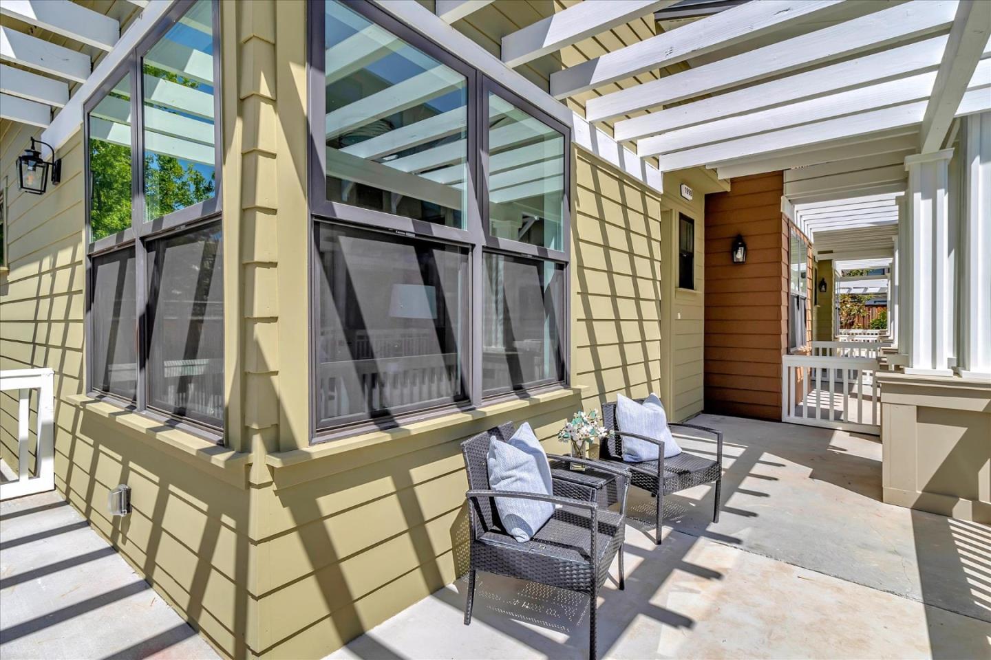 1998 Montecito Avenue Mountain View, CA 94043 - Photo 27 of 29