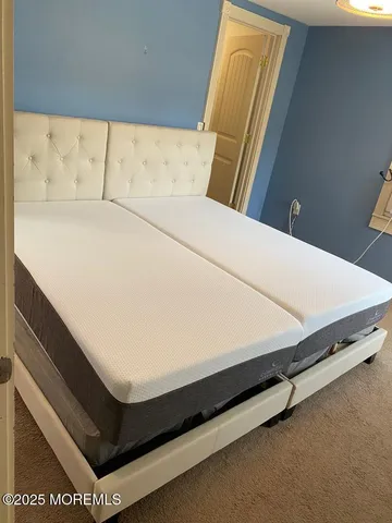 $2,100 | 327 Roosevelt Avenue, Oakhurst, NJ 07755