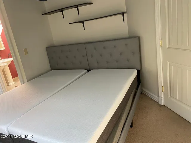 $2,100 | 327 Roosevelt Avenue, Oakhurst, NJ 07755