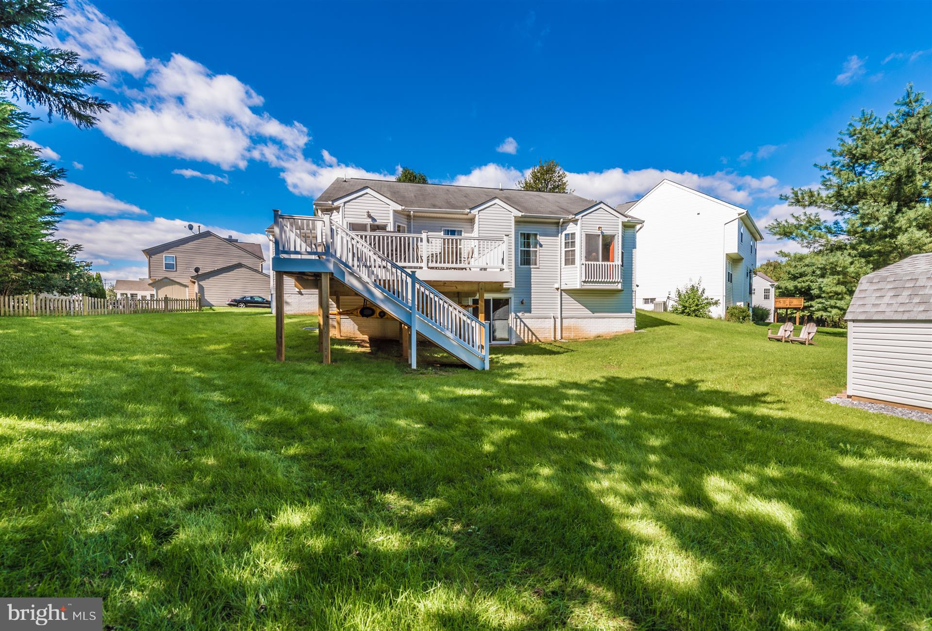 450 Delaware Road Frederick, MD 21701 - Photo 4 of 47 Located in a quiet culdesac.
