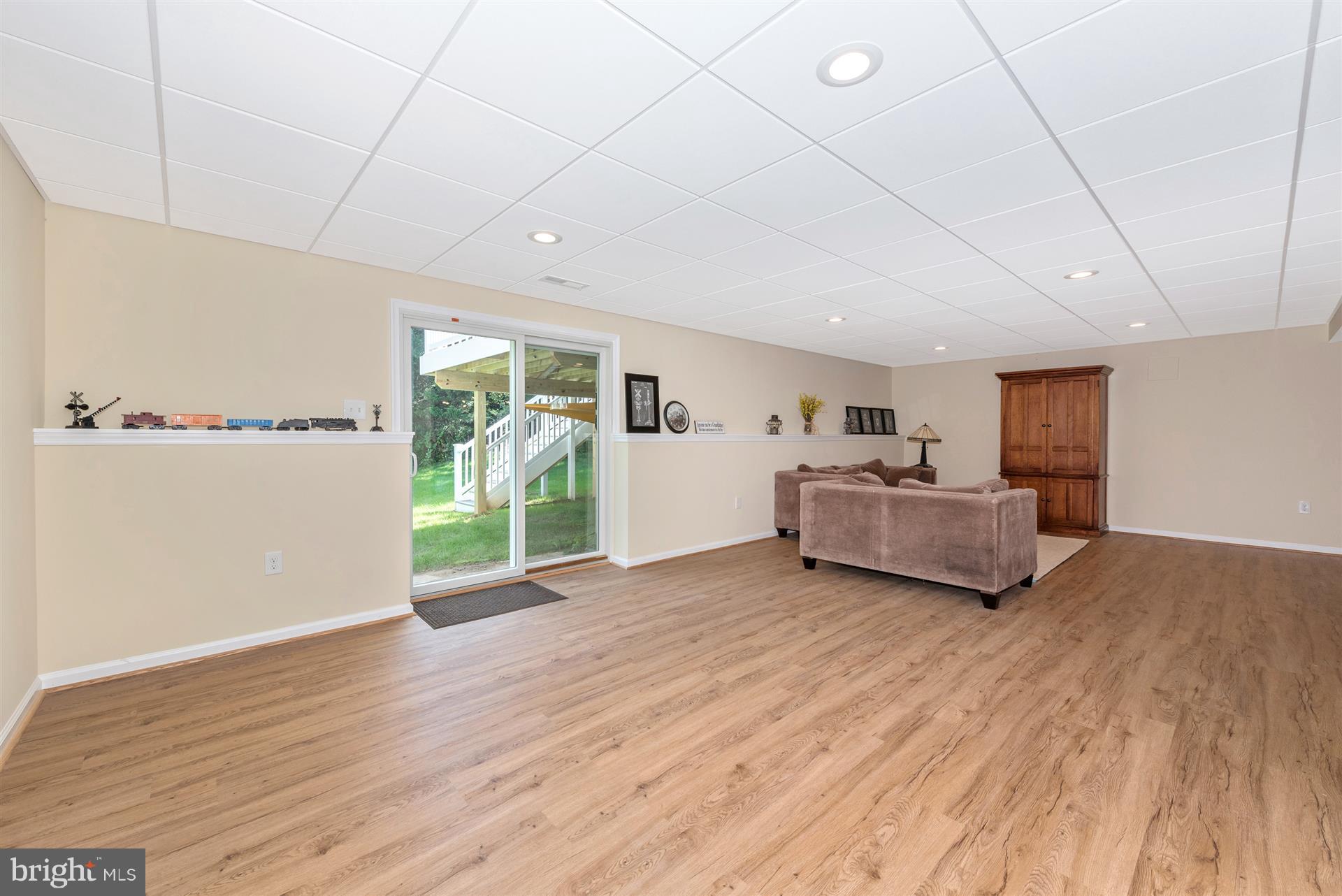 450 Delaware Road Frederick, MD 21701 - Photo 39 of 47 Walkout basement