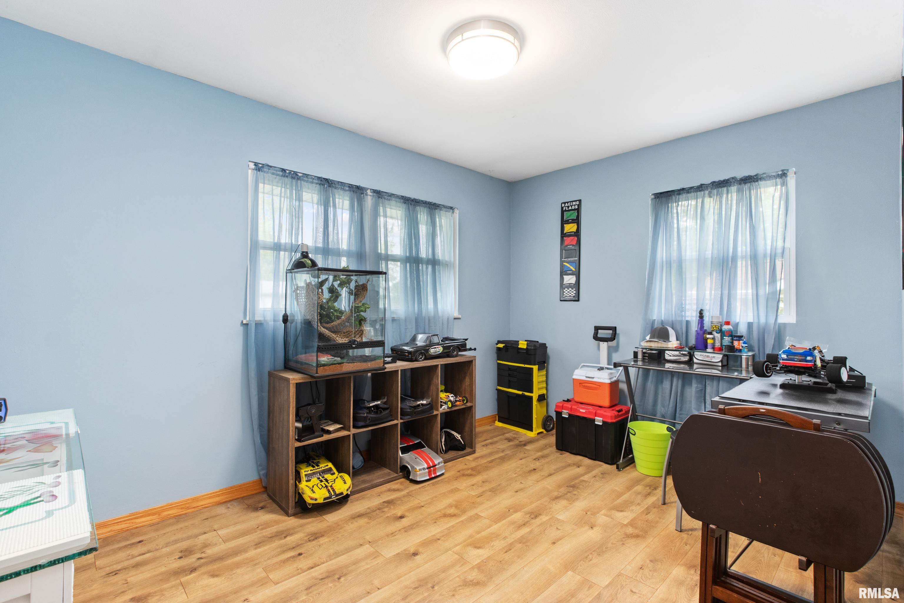 105 Douglas Road Marquette Heights, IL 61554 - Photo 15 of 25 Gallery Image 15
