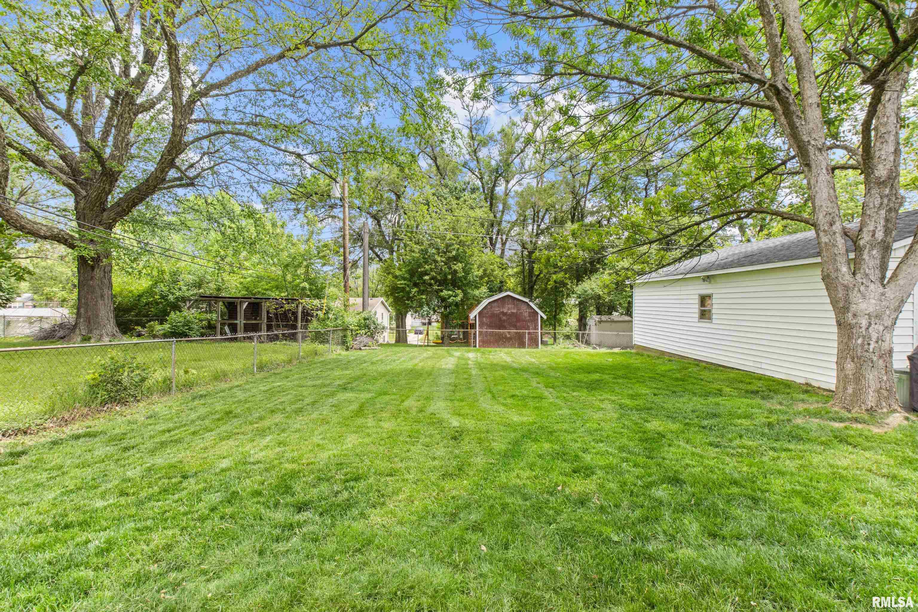 105 Douglas Road Marquette Heights, IL 61554 - Photo 25 of 25 Gallery Image 25