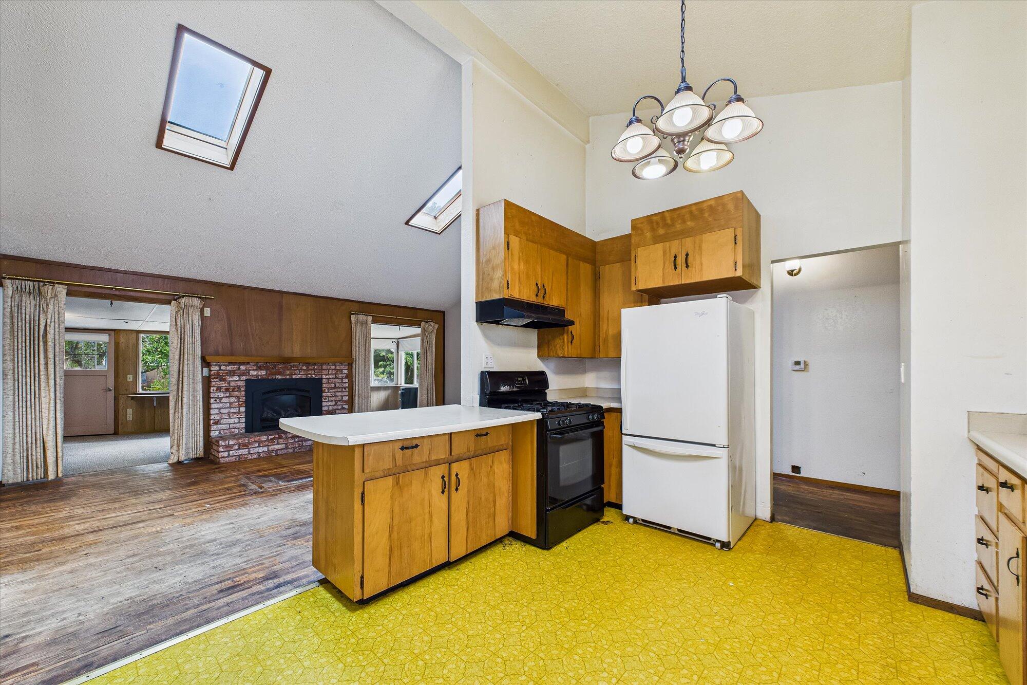 1776 Golf Course Road Bayside, CA 95524 - Photo 14 of 50