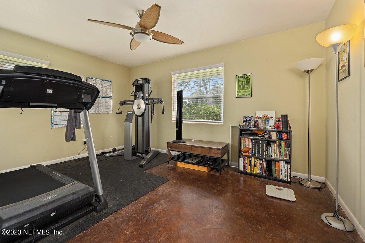 711 Antigua Road Jacksonville, FL 32216 - Photo 14 of 19 Bedroom 2
