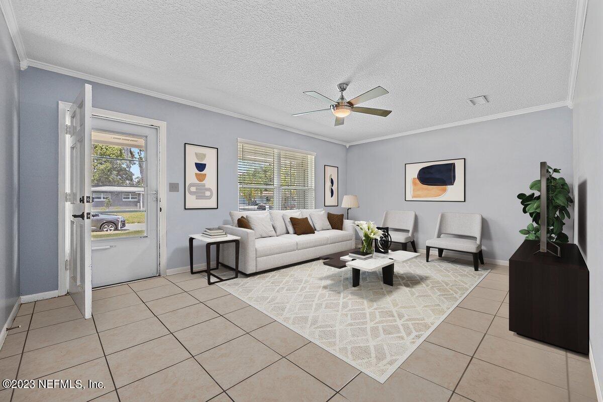 711 Antigua Road Jacksonville, FL 32216 - Photo 2 of 19 Living Room Staged