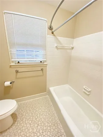 $1,600 | 139 East 55th Street, Savannah, GA 31405