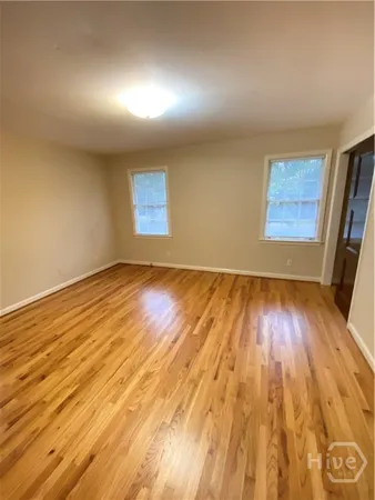 $1,600 | 139 East 55th Street, Savannah, GA 31405
