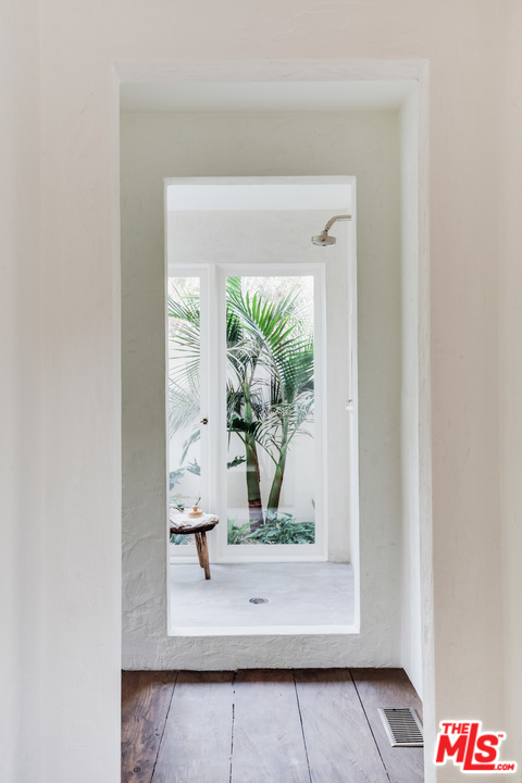 4470 Beauvais Avenue Los Angeles, CA 90065 - Photo 25 of 53