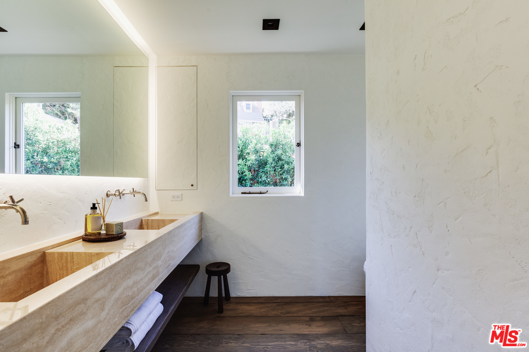 4470 Beauvais Avenue Los Angeles, CA 90065 - Photo 28 of 53