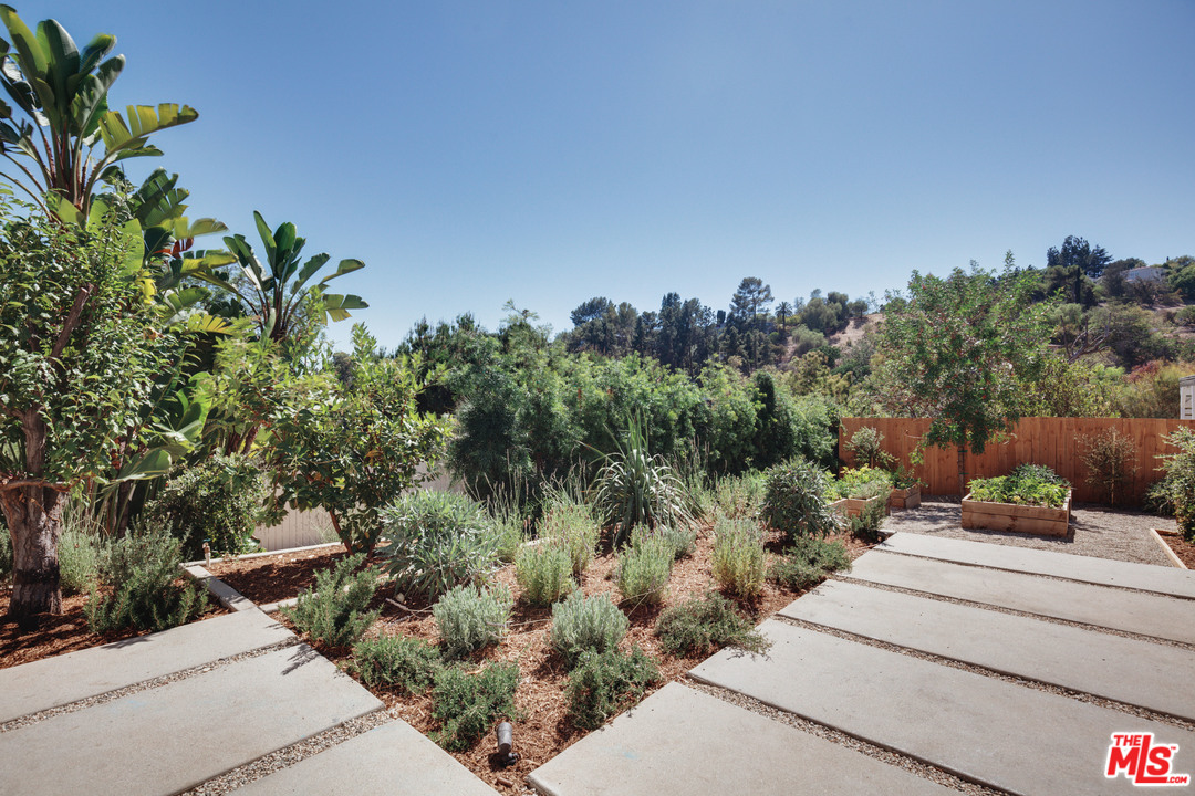 4470 Beauvais Avenue Los Angeles, CA 90065 - Photo 38 of 53