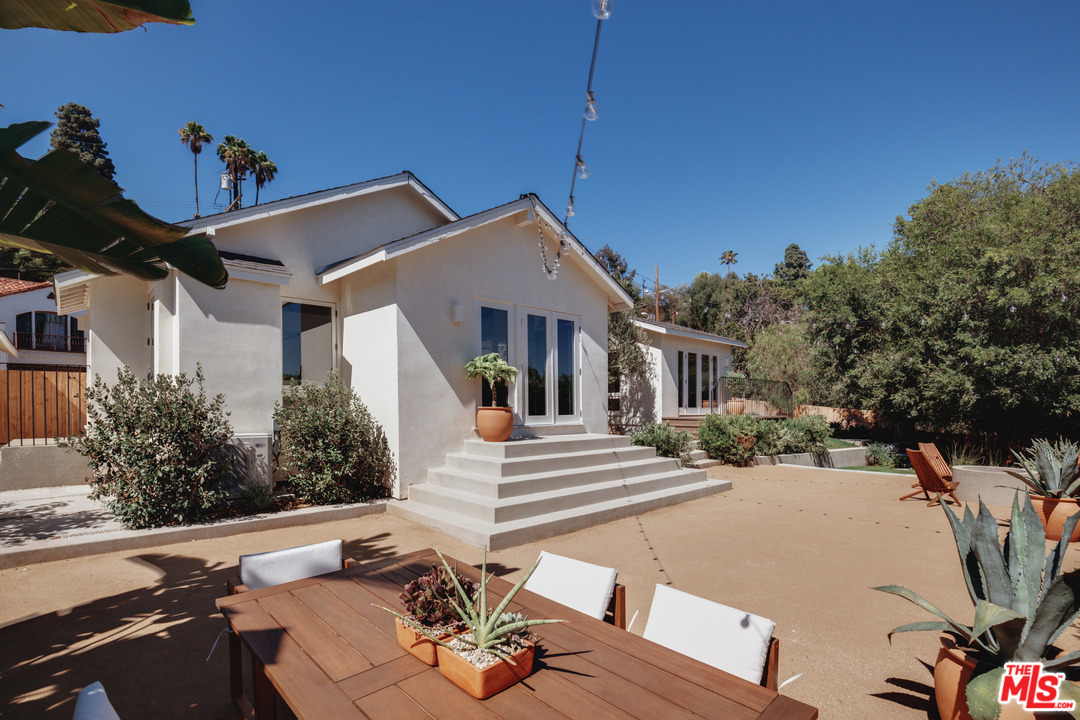 4470 Beauvais Avenue Los Angeles, CA 90065 - Photo 41 of 53