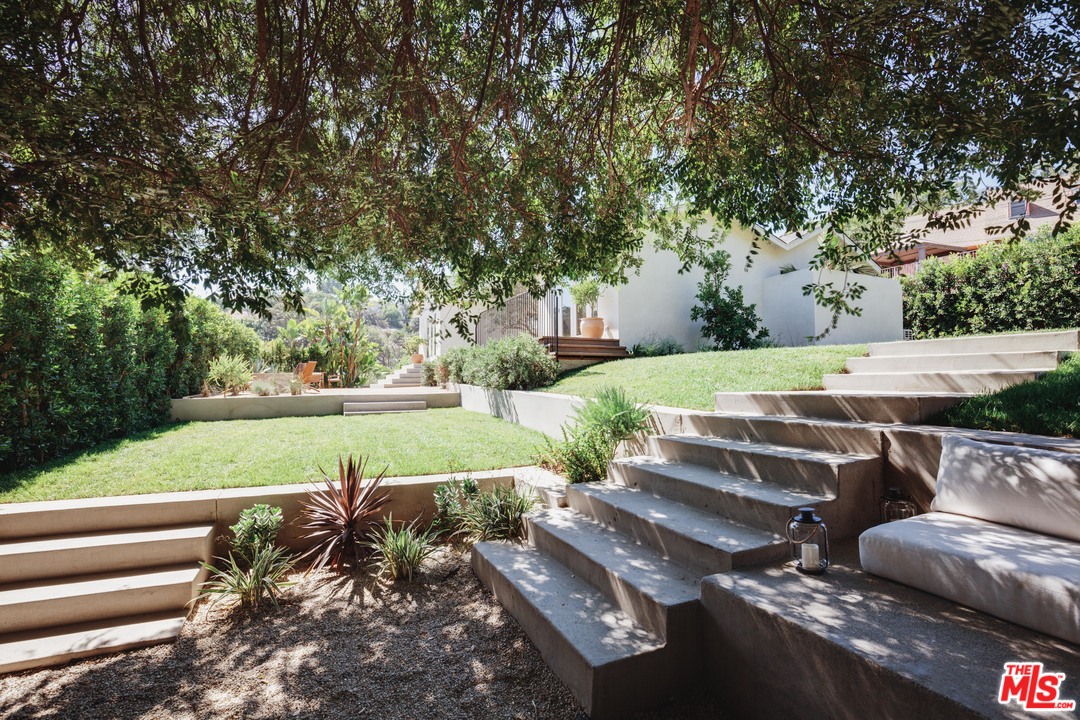 4470 Beauvais Avenue Los Angeles, CA 90065 - Photo 47 of 53