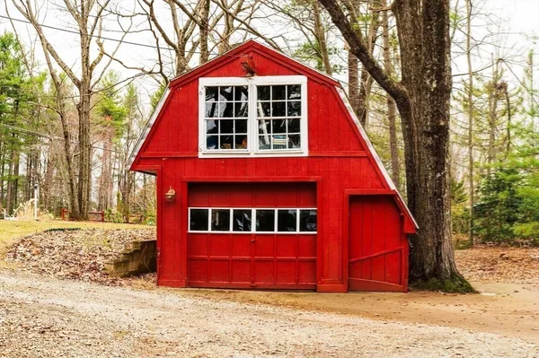 $900,000 | 12 Lakewood Park Road, Westminster, MA 01473