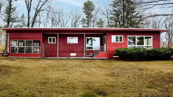 $900,000 | 12 Lakewood Park Road, Westminster, MA 01473