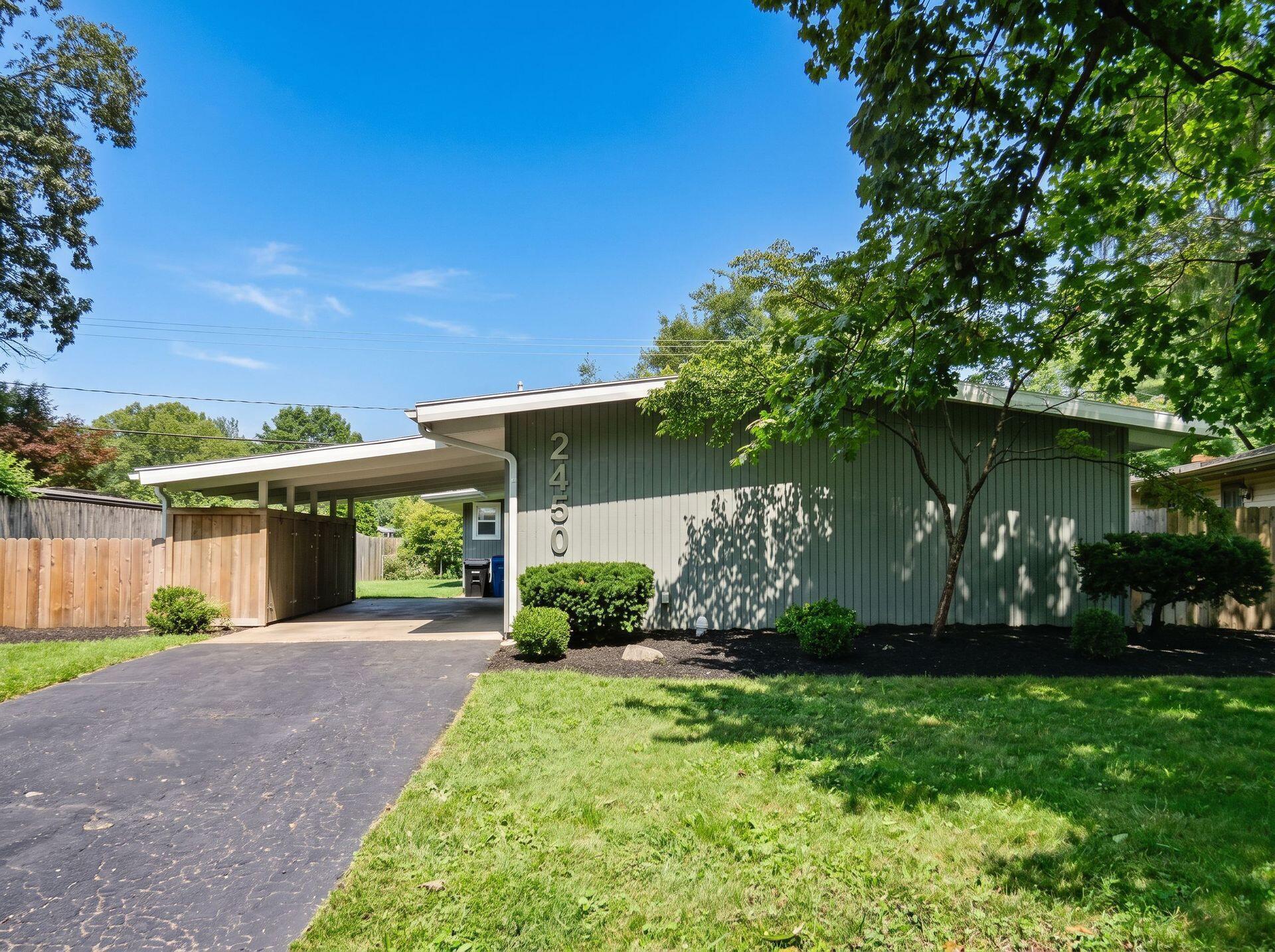 2450 Bristol Road Columbus, OH 43221 - Photo 2 of 31 005_ Rd Columbus OH 43221 USA