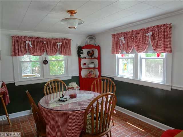 7701 Broad Street Rural Hall, NC 27045 - Photo 11 of 16 Exterior Front. This table screams corn bread and pinto beans....