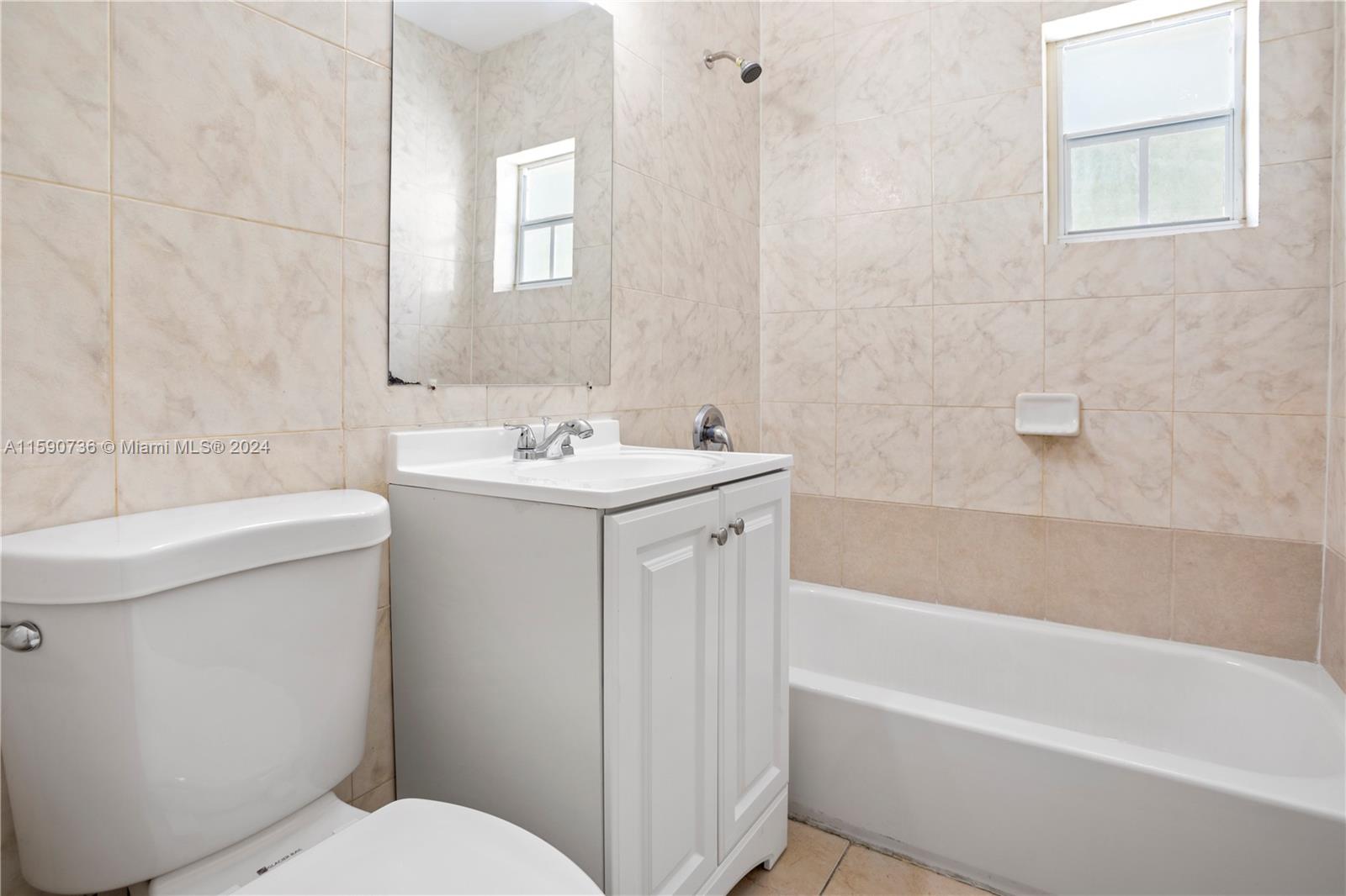 421 Northwest 106th Street Miami, FL 33150 - Photo 6 of 12 Gallery Image 6