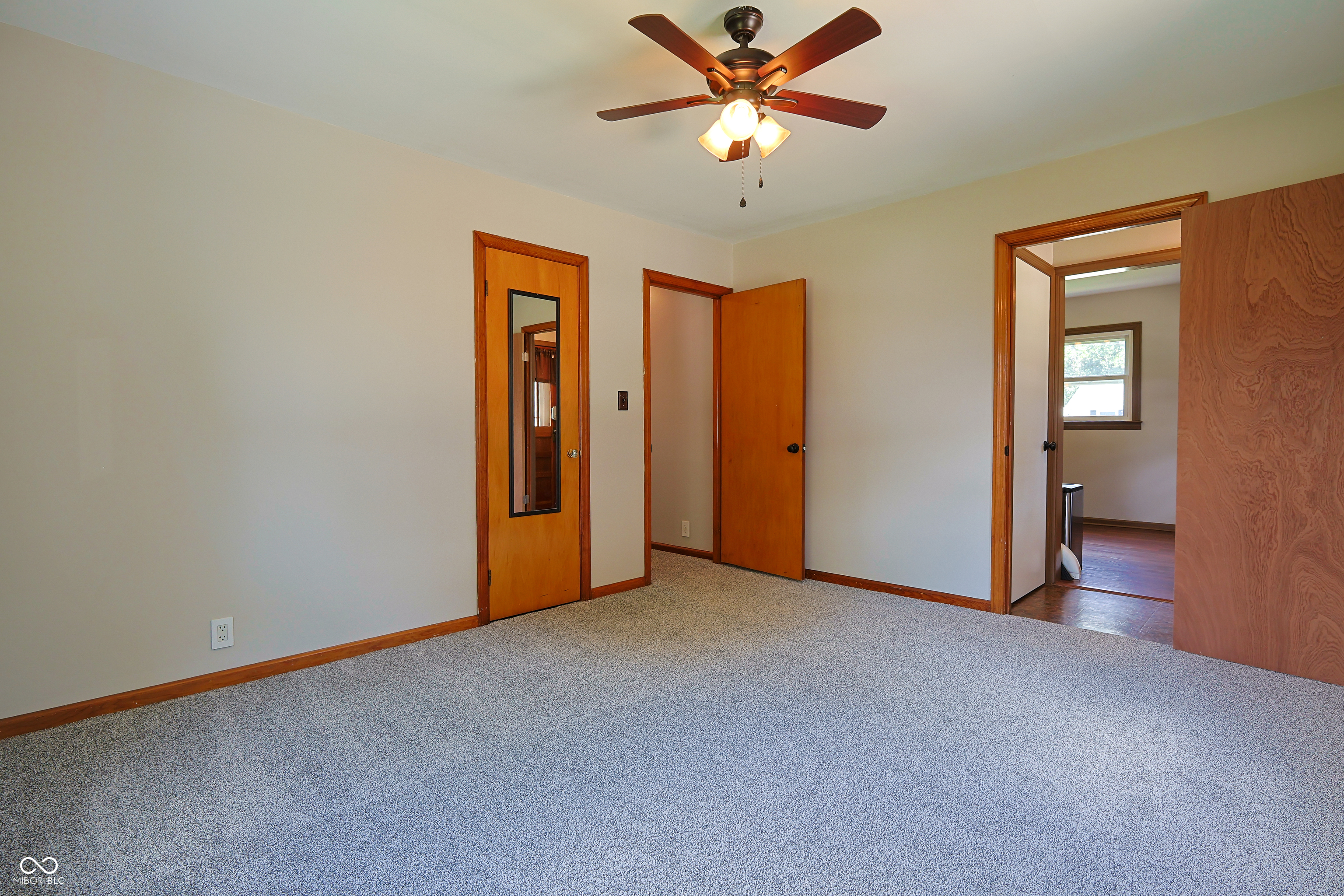 2341 Indiana Avenue Columbus, IN 47201 - Photo 21 of 35