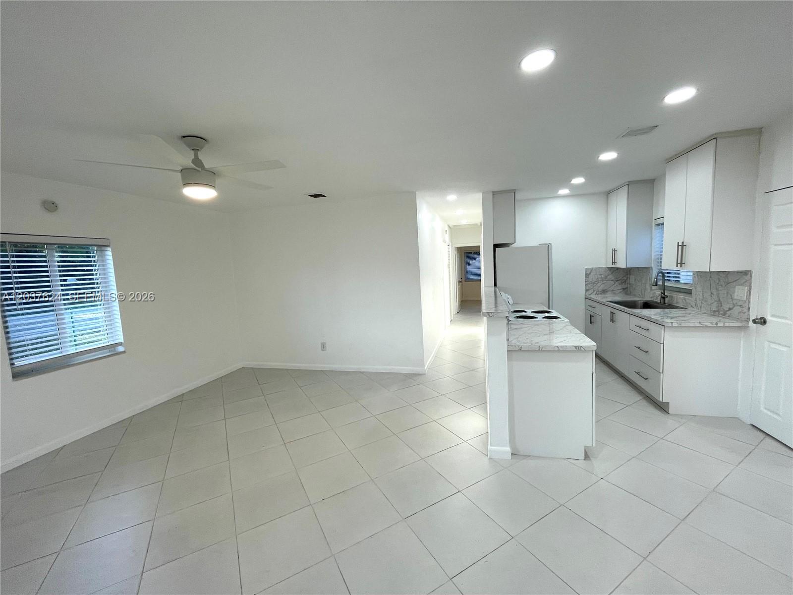 1501 Northeast 173rd Street North Miami Beach, FL 33162 - Photo 4 of 20