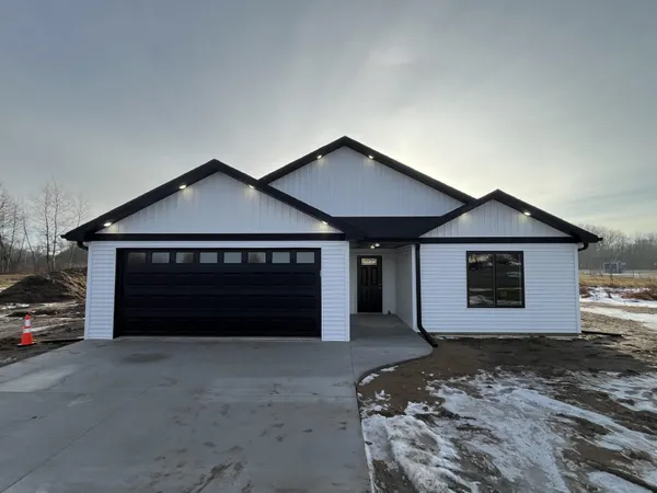 $315,000 | 280 10th Street, Lakeview, MI 48850