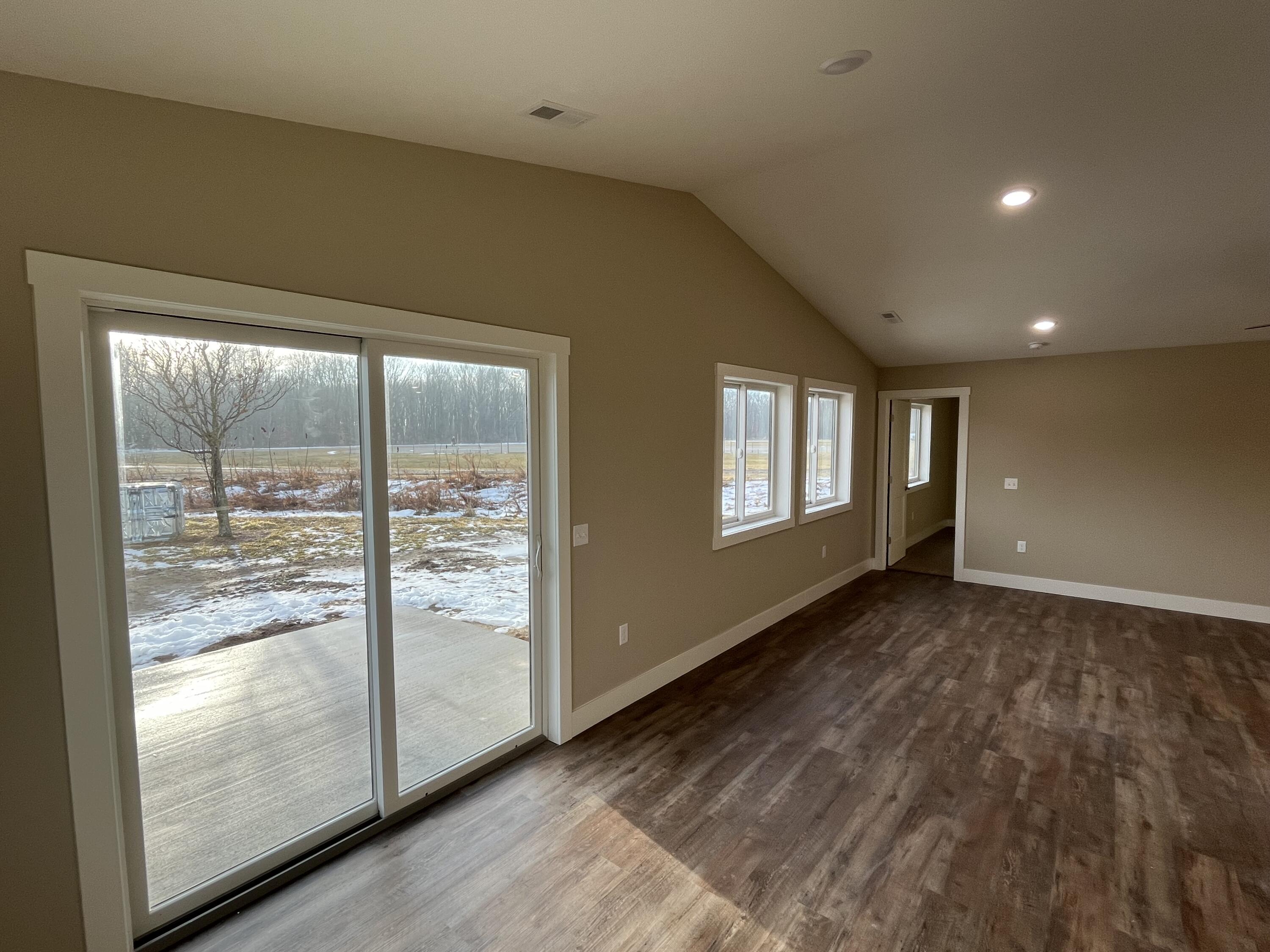 280 10th Street Lakeview, MI 48850 - Photo 11 of 22 IMG_0610