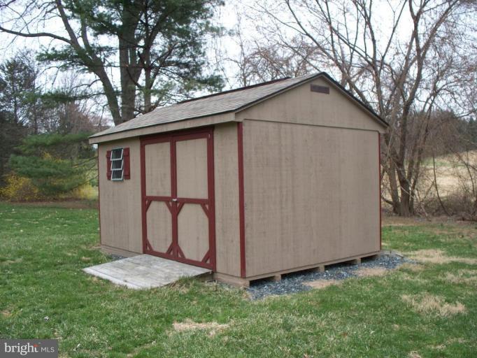 301 Whetstone Road Forest Hill, MD 21050 - Photo 4 of 28 Shed