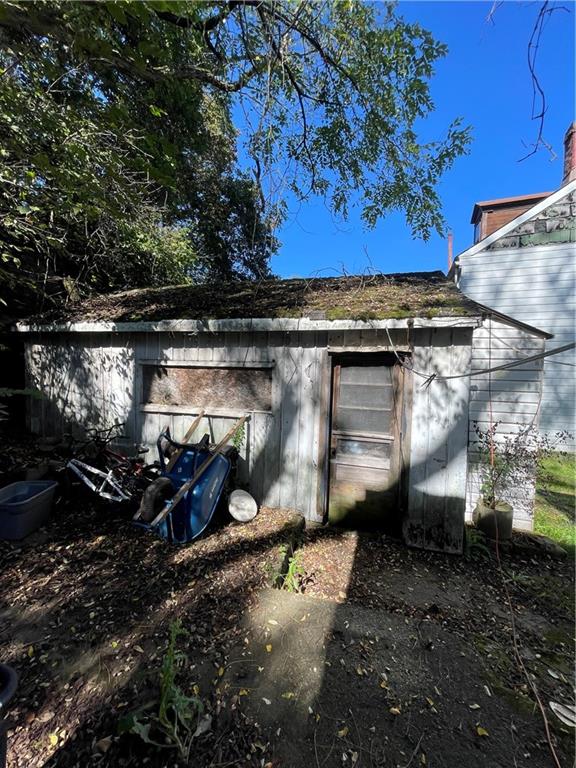 14 Sprain Street Pittsburgh, PA 15212 - Photo 17 of 20 a view of a backyard of the house