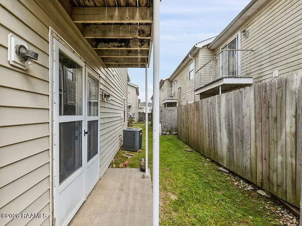$99,500 | 100 Teal Lane, Unit 7, Lafayette, LA 70507