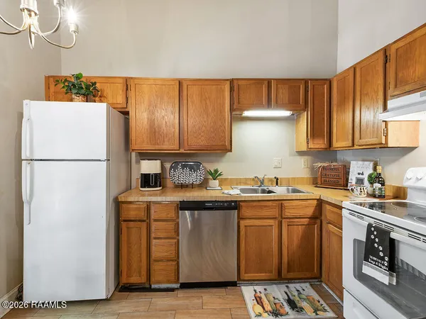 $99,500 | 100 Teal Lane, Unit 7, Lafayette, LA 70507