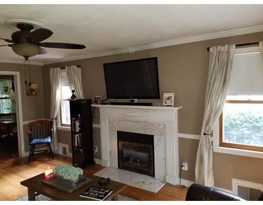 122 Atwater Terrace Springfield, MA 01107 - Photo 10 of 31 Gallery Image 10