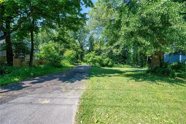 $239,000 | 116 Montgomery Street, Rhinebeck, NY 12572