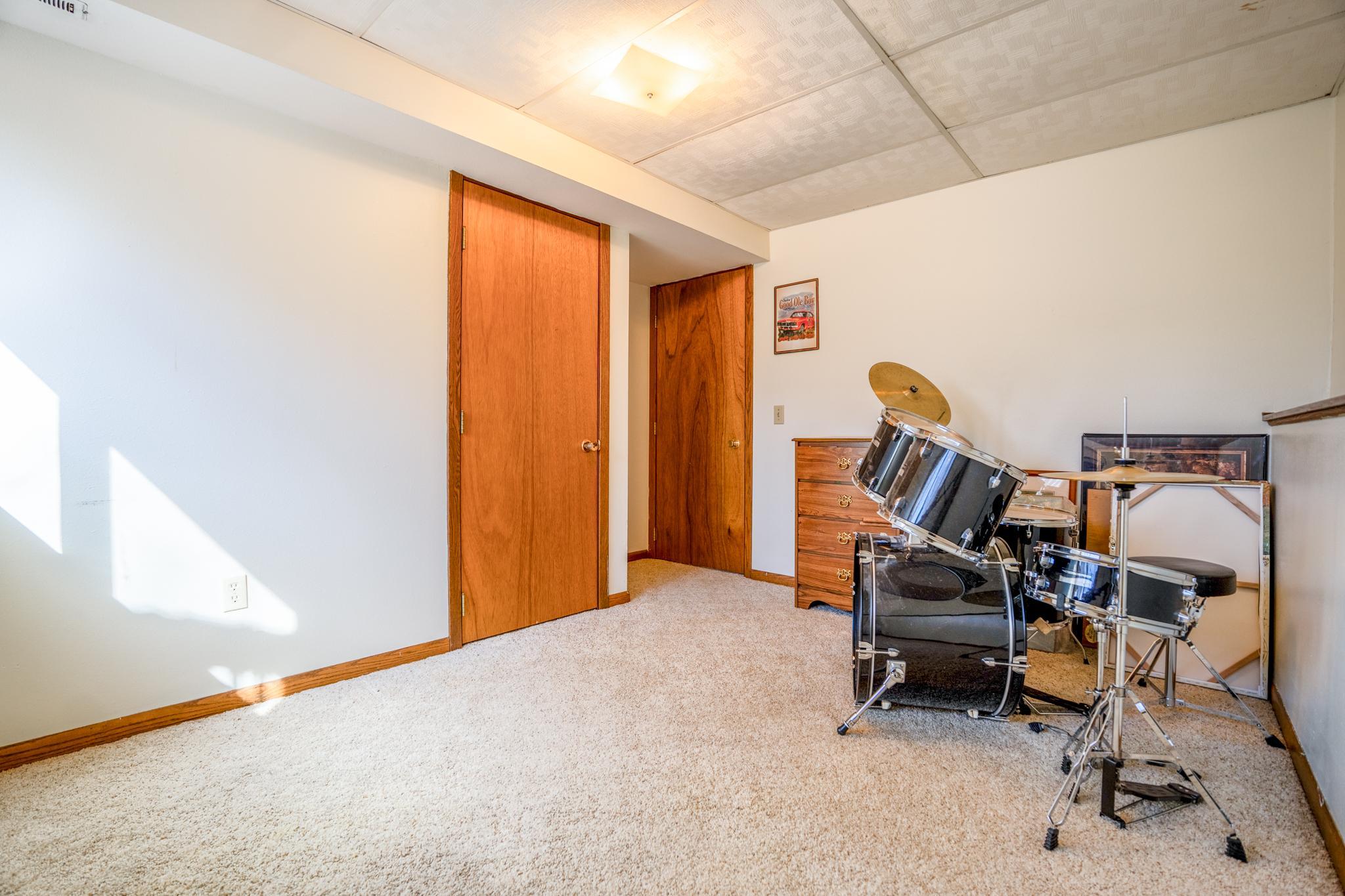 1400 17th Street Southwest Willmar, MN 56201 - Photo 23 of 30
