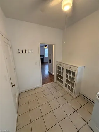 $1,195 | 1318 Glade Street Northwest, Unit 42, Winston-Salem, NC 27101