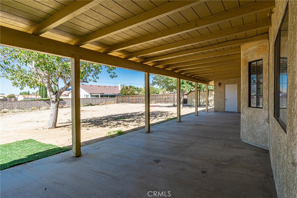 13114 Choco Road Apple Valley, CA 92308 - Photo 51 of 75