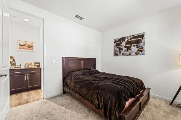 $699,950 | 1215 Columbia Drive, Dixon, CA 95620