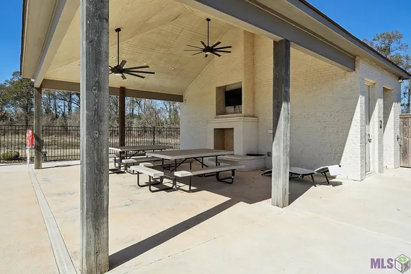 $322,500 | 41177 Coastline Avenue, Gonzales, LA 70737